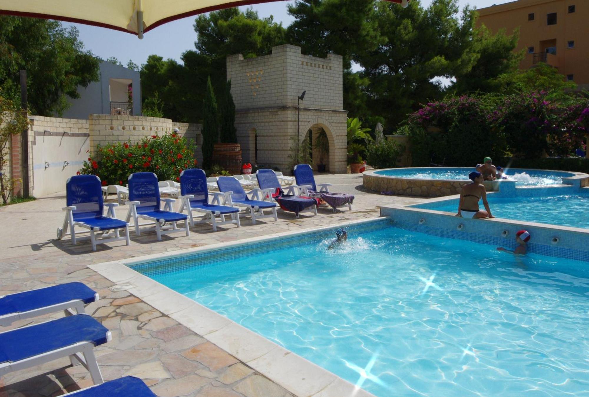 Baia Degli Aranci Suite & Apartments Vieste Exterior photo